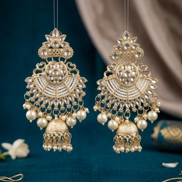 এলিগ্যান্ট গোল্ড-প্লেটেড পার্ল ঝুমকা কানের দুল – ট্র্যাডিশনাল ব্রাইডাল জুয়েলারি